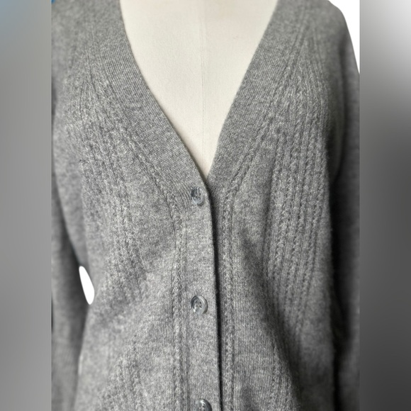 ROBERT RODRIGUEZ | 100% Cashmere Button Down Sweater - Picture 4 of 7